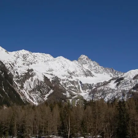 Appartamento Sainte-foy-l'argentiere Sleeps 5 T454443 *